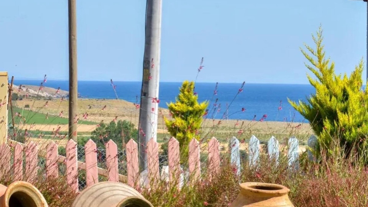 Gokceada Hotel | Poyraz Konuk Evi