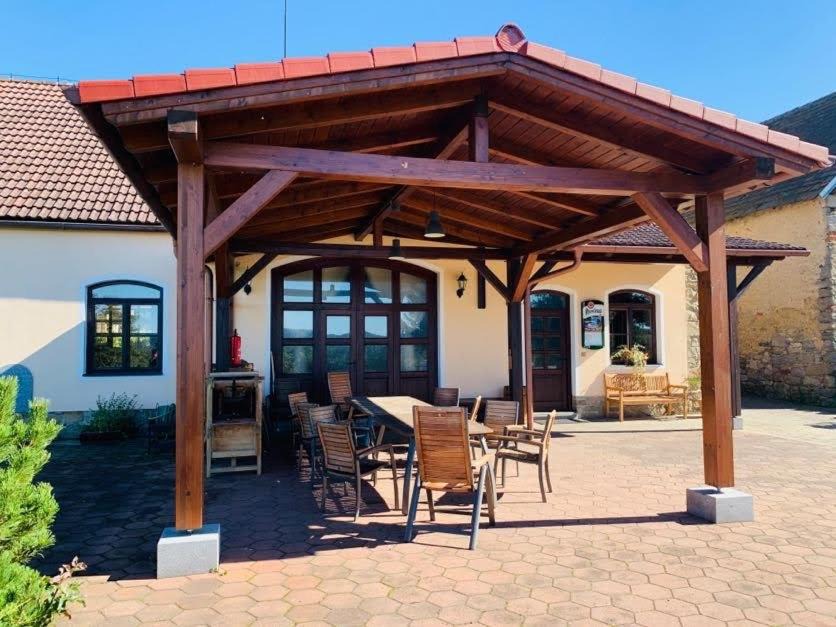 Chrast House | Prázdninový dům Stodola