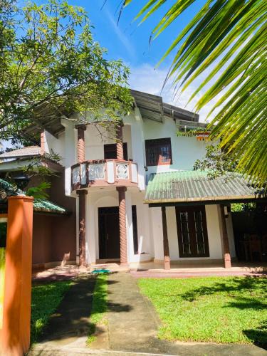 Midigama East House | Praba villa