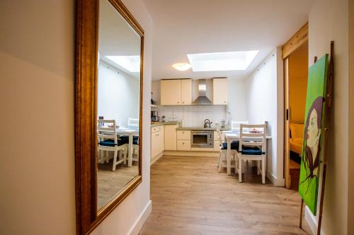 Vught House | Prachtig gerenoveerd bakhuis EneRené