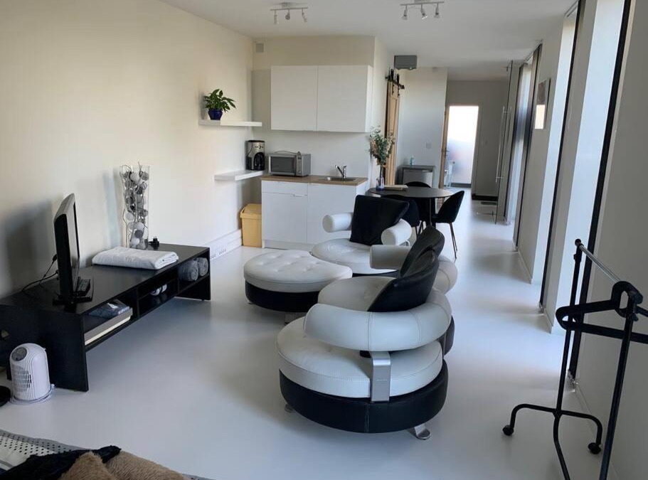 Ranst Apartment | Prachtige gastsuite in Ranst "Studio 34"
