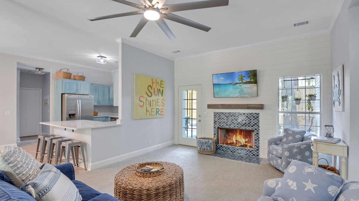 St. Simons Island House | Practically perfect! Quiet mid-island beach retreat, centrally located to all!