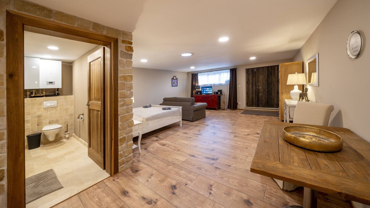 Chyne Apartment | Prague West - Studio Terrace