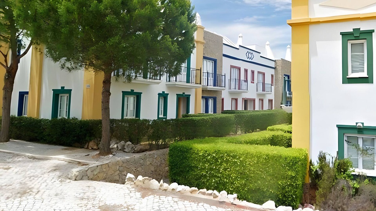 Retur Villa | Praia Verde Beach House Villa with Sea View, Wi-Fi and Air Conditioning