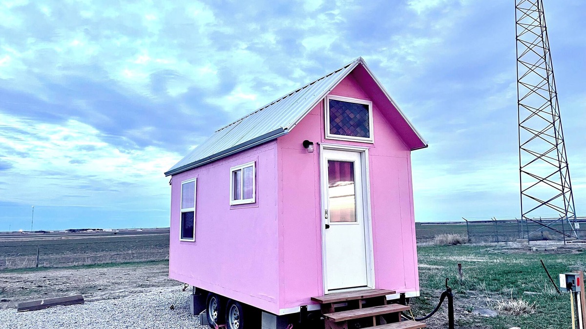 Walker Cabin | Prairie Pink Tiny Home