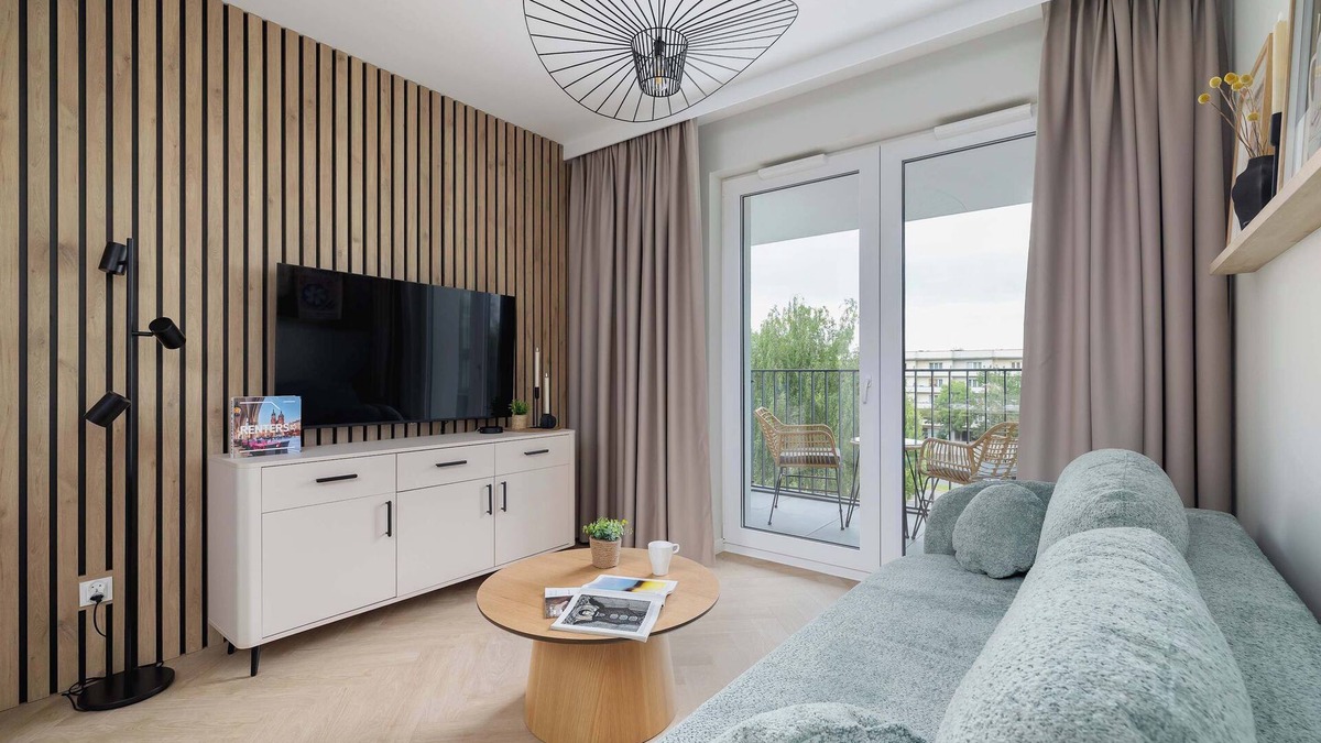 Warszawskie Apartment | Prandoty 10C Cozy Apartment with Balcony & Parking in Krakow by Noclegi Renters