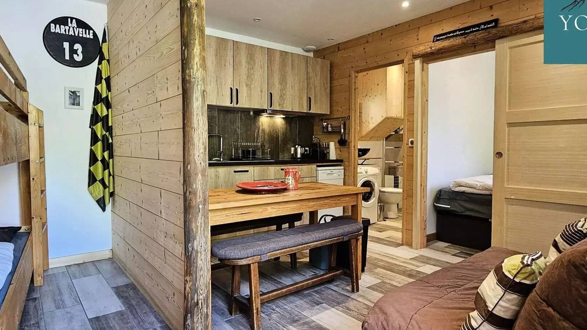 Saint-Sorlin-d'Arves Ski Chalet | Praz-bel Residence - P4 - Ground floor apartment of a new chalet