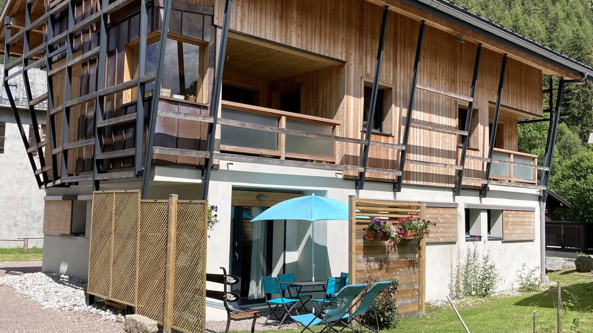 Vallorcine Apartment | Praz Torrent luxury accommodation eco-chalet Vallorcine 13km Chamonix Mont Blanc