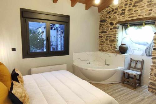 O Barco de Valdeorras Apartment | Precioso Apartamento 2 Hab con Bañera Hidromasaje