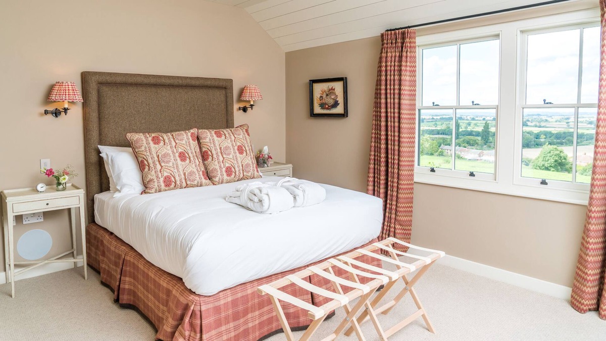 Edington Bed & Breakfast | Premier Double Ensuite at The Three Daggers