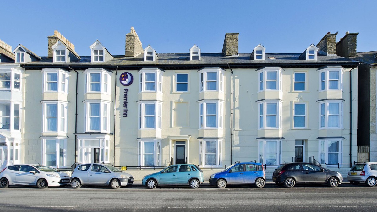 Aberystwyth Hotel | Premier Inn Aberystwyth