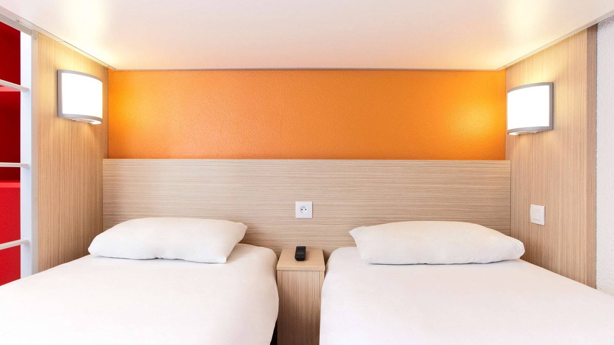 Reims Hotel | Premiere Classe Reims Sud Bezannes