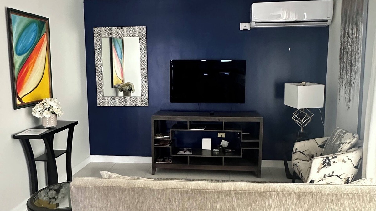 New Kingston Apartment | Premium 1BR Condo in New Kingston
