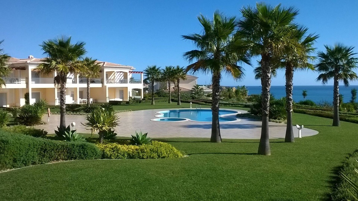 Porto de Mos Apartment | PREMIUM 5* APARTMENT FACING OCEAN, JUST NEARBY PORTO DE MOS BEACH, LAGOS