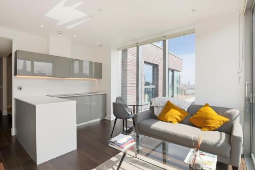 Whitechapel Apartment | Premium Apartment by Tower Bridge