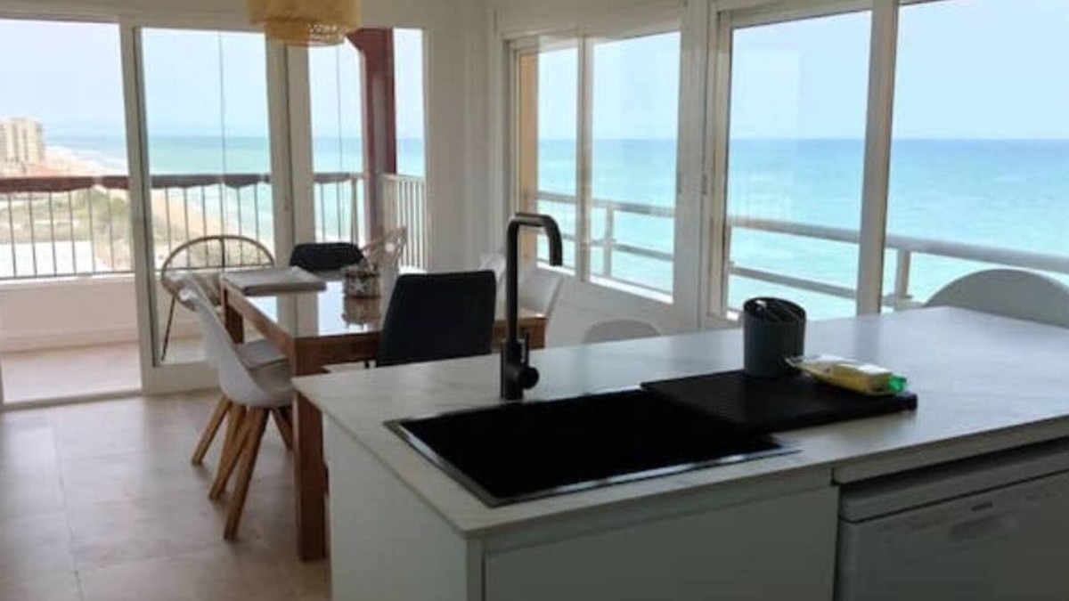 Sueca Apartment | Premium Apt 5 Pools BBQ Tennis Frontennis