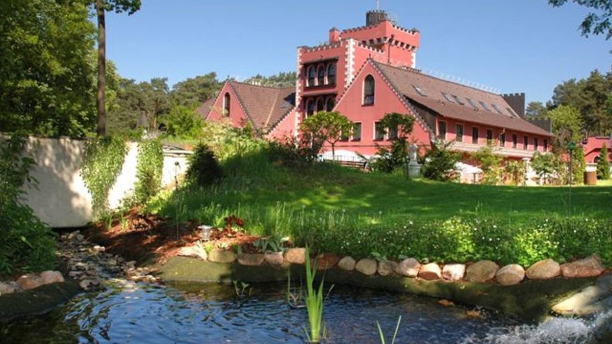 Gartenstadt Apartment | Premium Doppelzimmer - The Lakeside Burghotel zu Strausberg