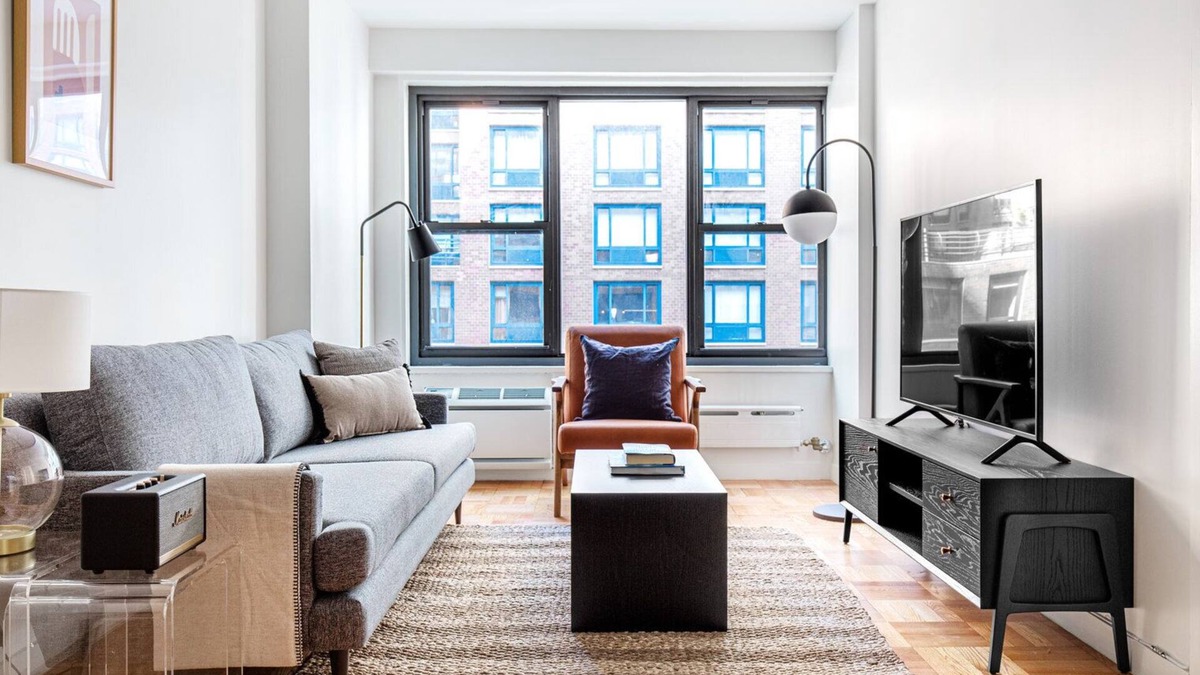 Union Square Apartment | Premium Flatiron 1BR w/Gym, Doorman, near USQ, train, by Blueground