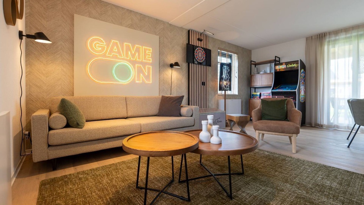 Thorn Villa | Premium Game 4p - Two Bedroom Villa, Sleeps 4