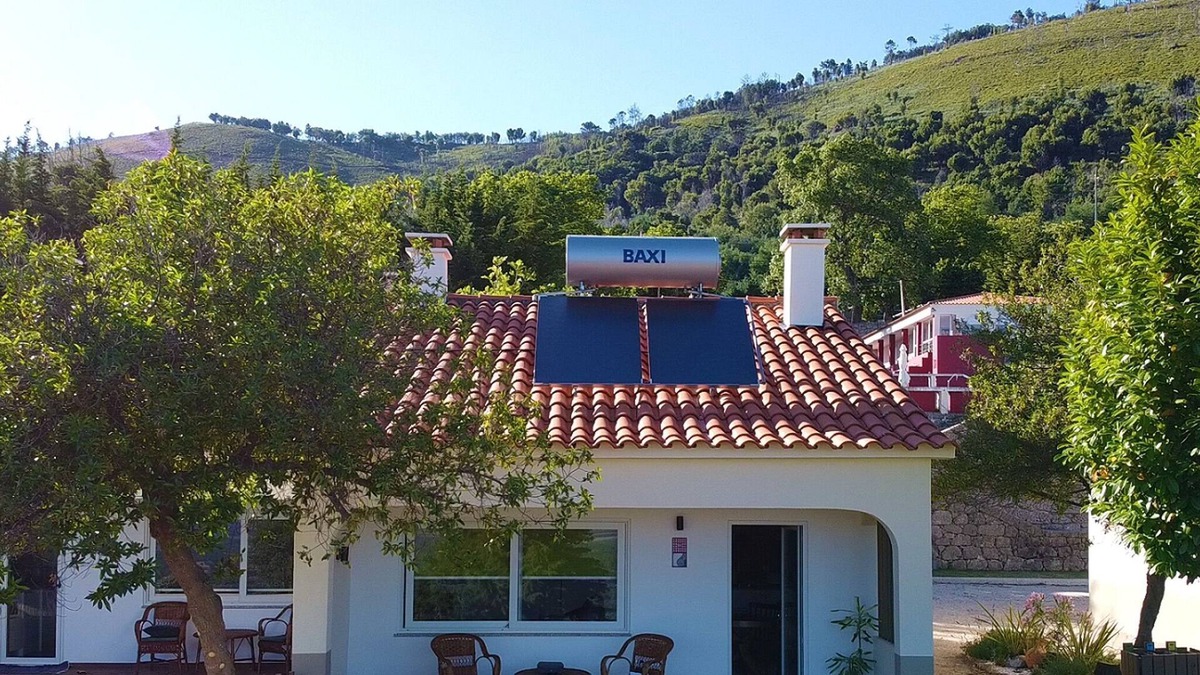 Alpedrinha House | Premium holiay home in Alpedrinha with private terrace