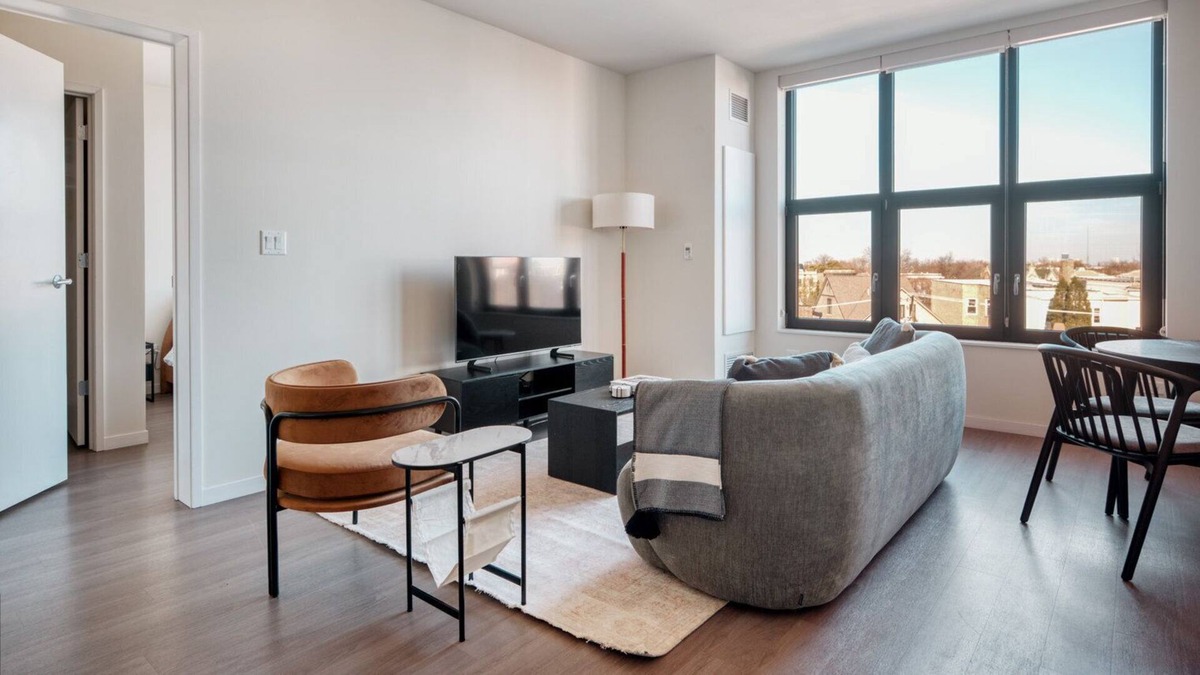 Logan Square Apartment | Premium Logan Square 2BR w/ Pool, Lounge & Gym nr L, by Blueground