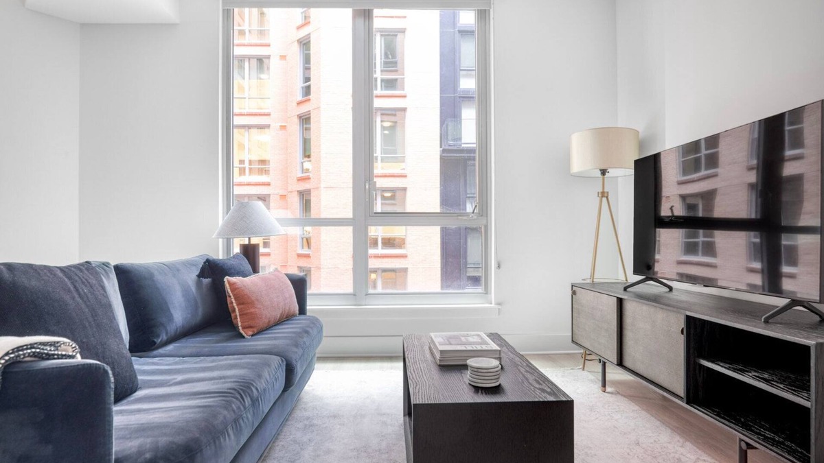 NoMa Apartment | Premium NoMa Jr 1BR w/W/D, Concierge & Gym, nr Metro, by Blueground