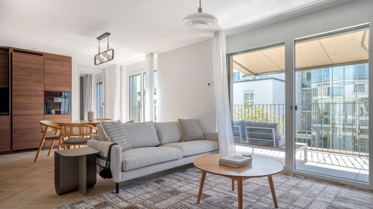 Wiedikon Apartment | Premium Wiedikon 2BR w/Storage & W/D, nr Transport, by Blueground