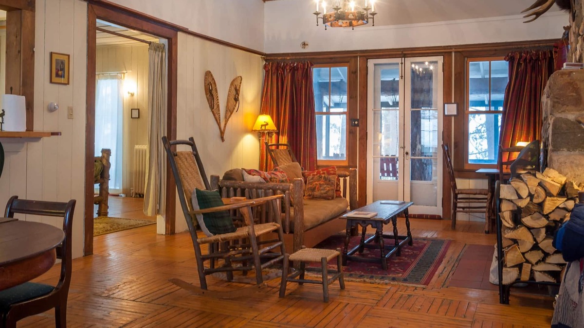 Meacham Cabin | President's Cabin with Lake View
