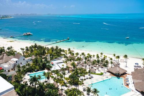 Punta Cancun Resort | Presidente InterContinental Cancun Resort