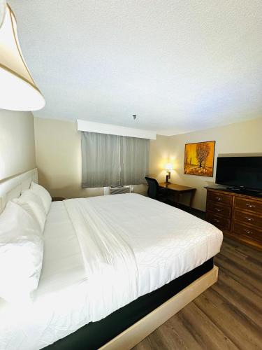 Presque Isle Hotel | Presque Isle Hotel