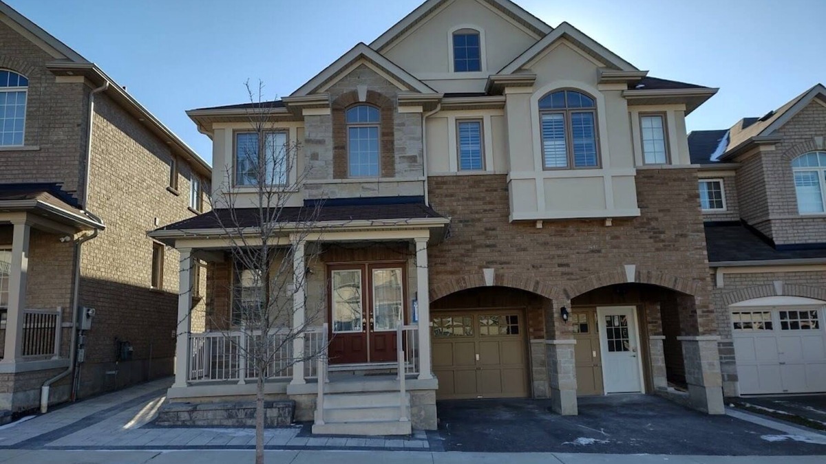 Ajax House | Prestige Accommodation - Self-contained 2Br Suite