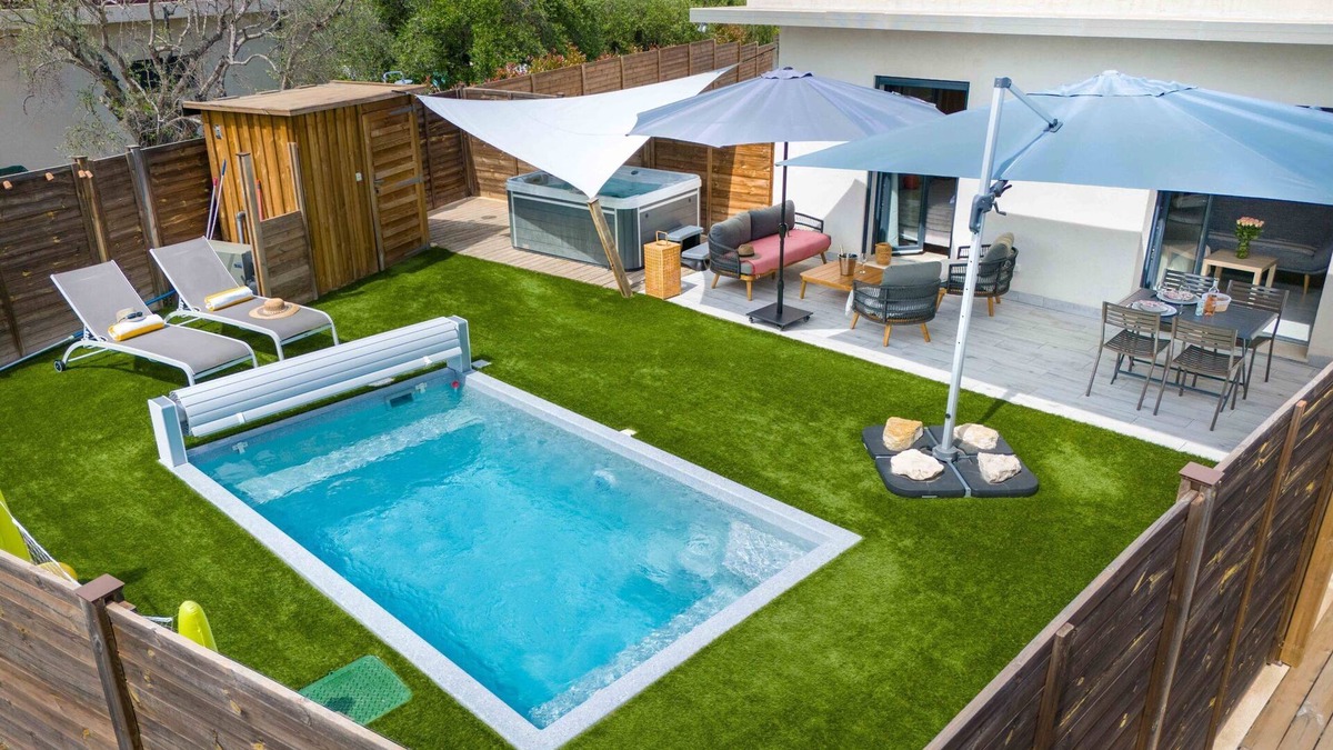 Les Maillans Apartment | Prestige apartment, private SPA and heated swimmin