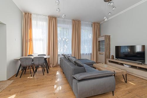 Old Town Apartment | Prestigious city center apartment with free parking by Polo Apartments