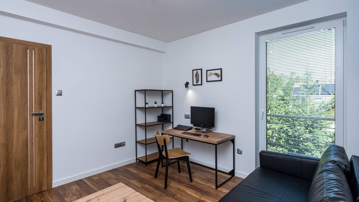 Biezanow - Prokocim House | Prestigious Residence with Garden, Garage, and Elegant Rooms