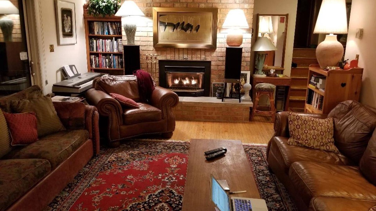 Kingston House | Prestigious residential family friendly home overlooking Golf Course!