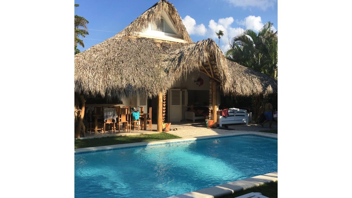 La Iglesia Villa | Pretty Caribbean style villa