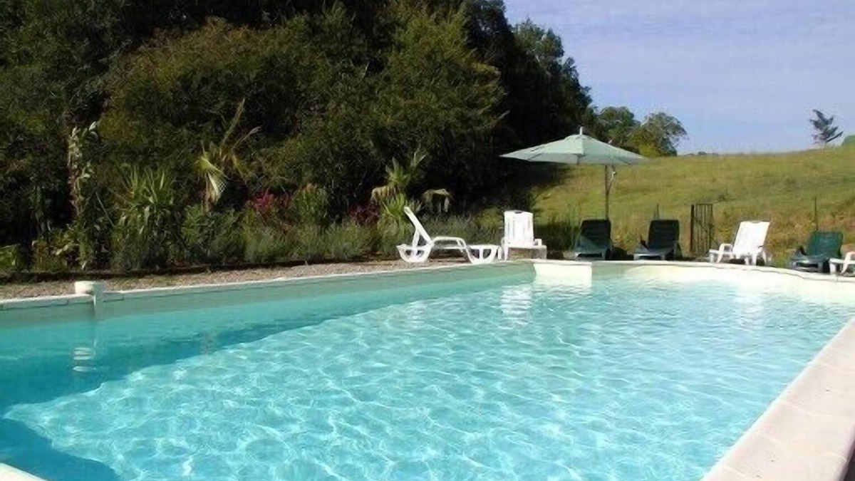 Sarlat-la-Caneda Cottage | Pretty gite with pool, located 5 min from Sarlat