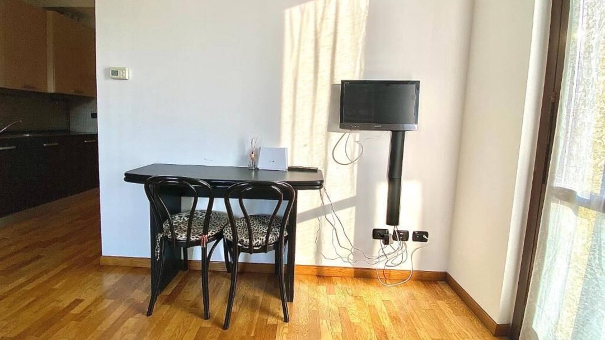 Cologno Monzese Apartment | Pretty in Quiet Cohort, with Free Reserved Parking