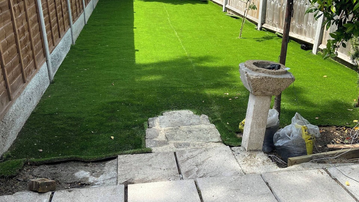 Hackney Wick House | Pretty new family home, with generous outdoor space, 1.8 miles to the Dog Hedge.