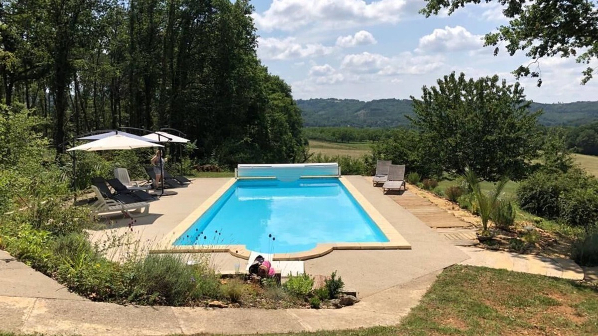 Sergeac House | Pretty, Perigordine-Style House With Private Heated Pool, Views Over The Vezere