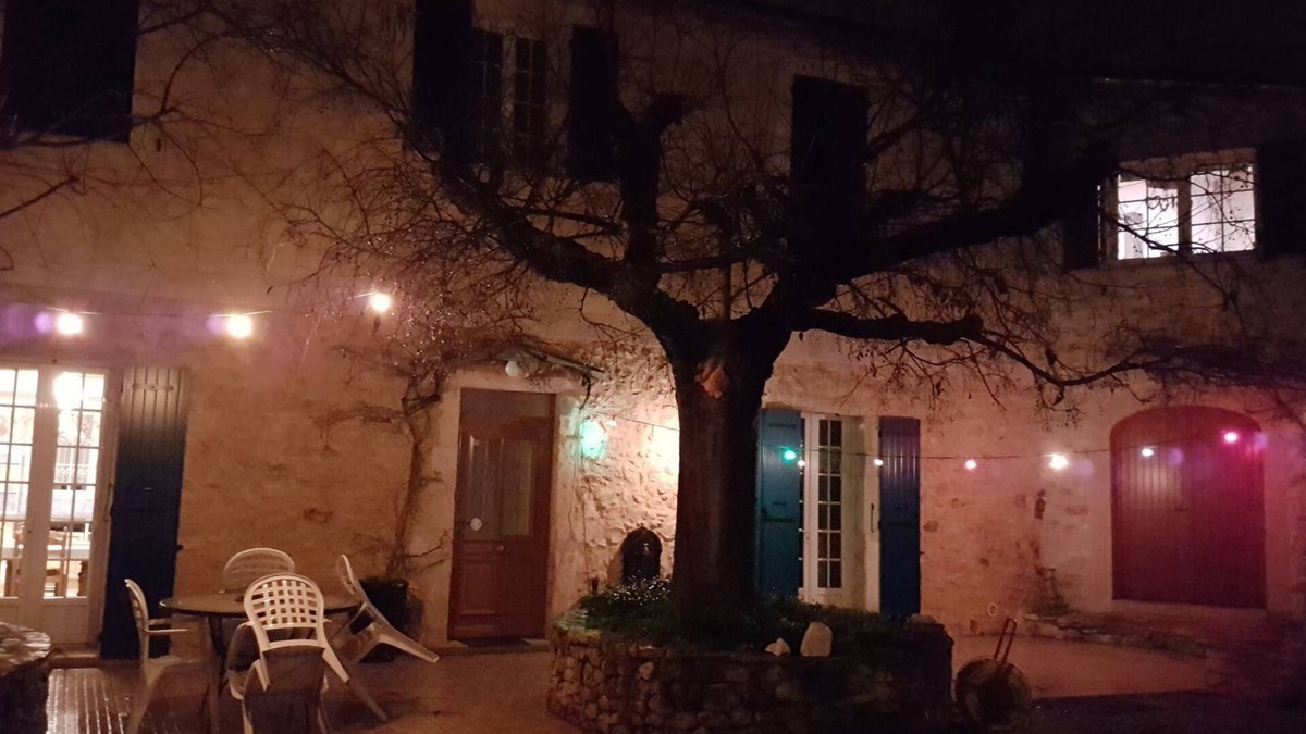 Russan Other | Pretty restored farmhouse in an old wine farm between Uzes and Nîmes