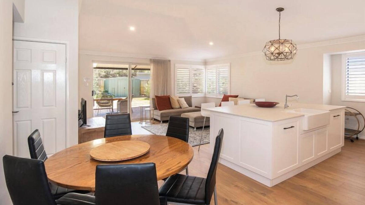 Prevelly House | Prevelly Beach House | Walk to the beach