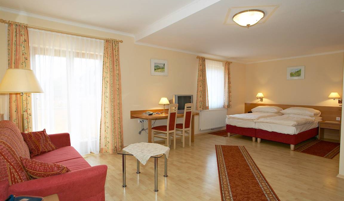 Sankt Corona am Wechsel Resort | Private room ∙ 1 bedroom ∙ 3 guests