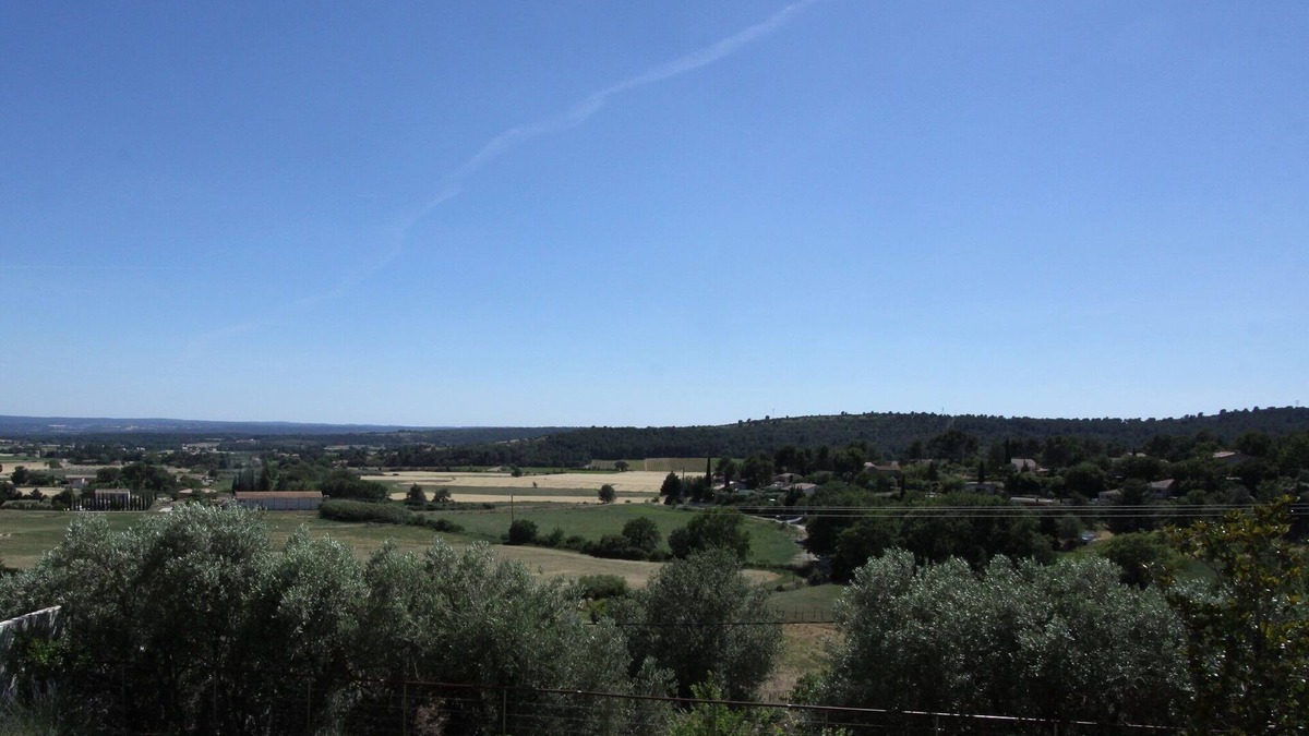 Eguilles Villa | Price reduction! Modern, comfortable villa in a quiet location with magnificent views.