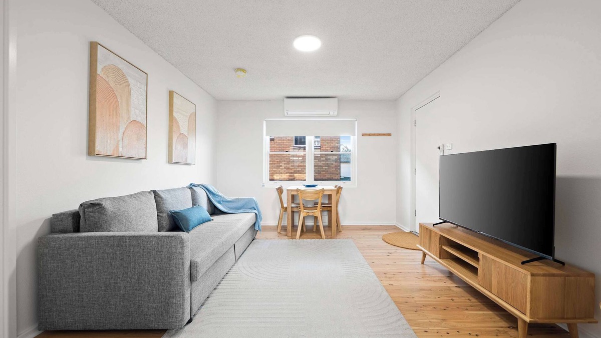 Mayfield West Apartment | Prickly Pear Stays in Mayfield West