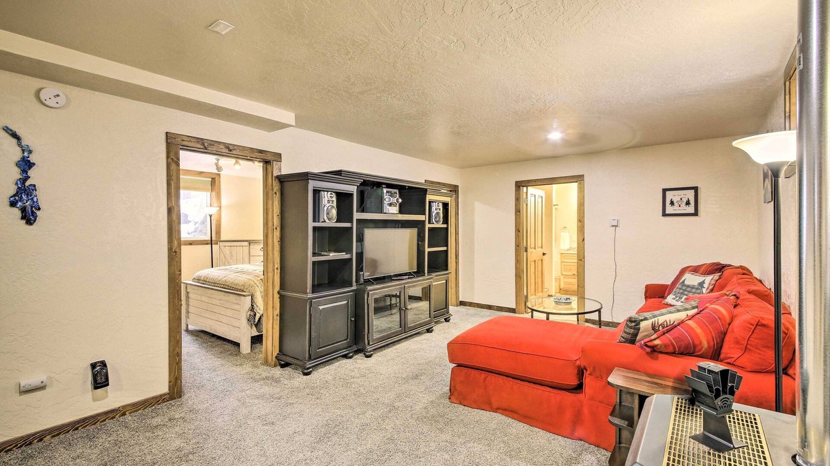 Priest River Cabin | Priest Lake Apartment Near Hiking Trails!