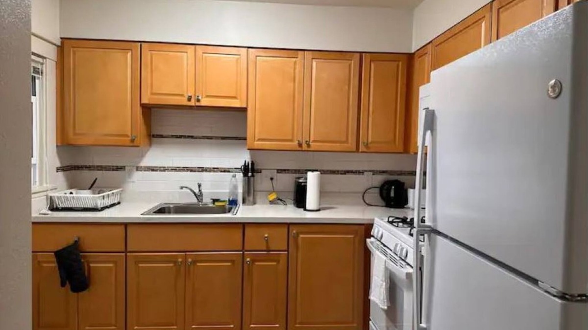Downtown Berkeley Apartment | Prime Location: 2-Bedroom Retreat Near UC Berkeley
