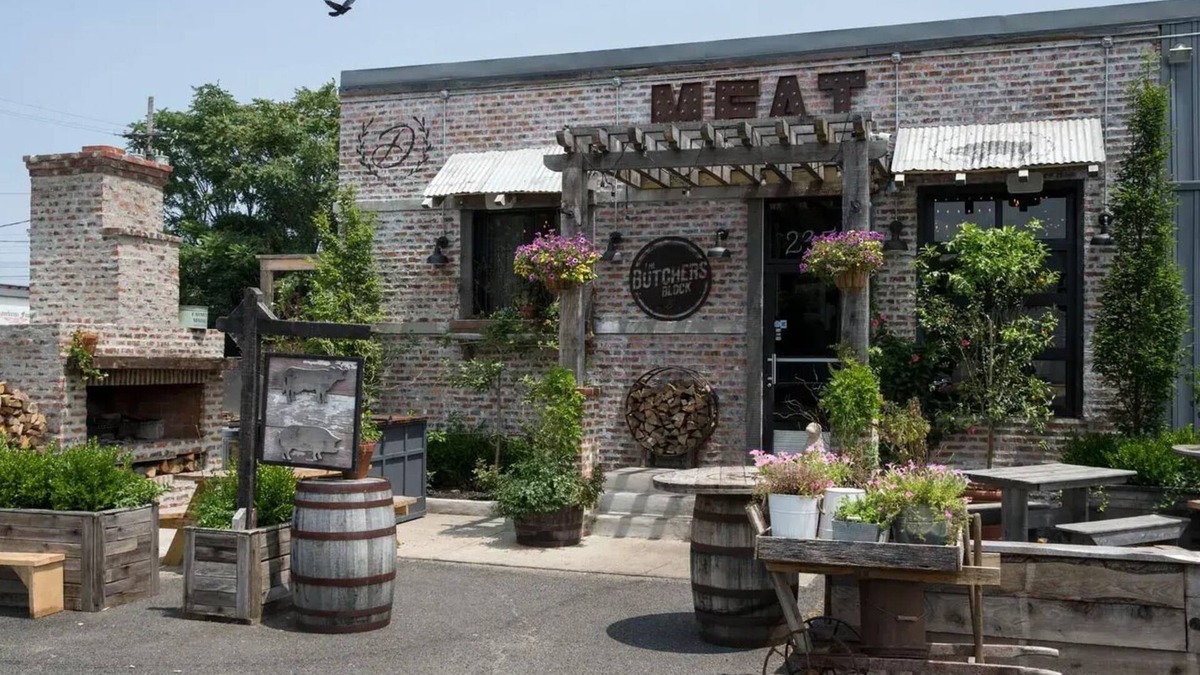 Long Branch House | PRIME LOCATION - 3 Blocks to Pier Village Boardwalk - Pet Friendly!