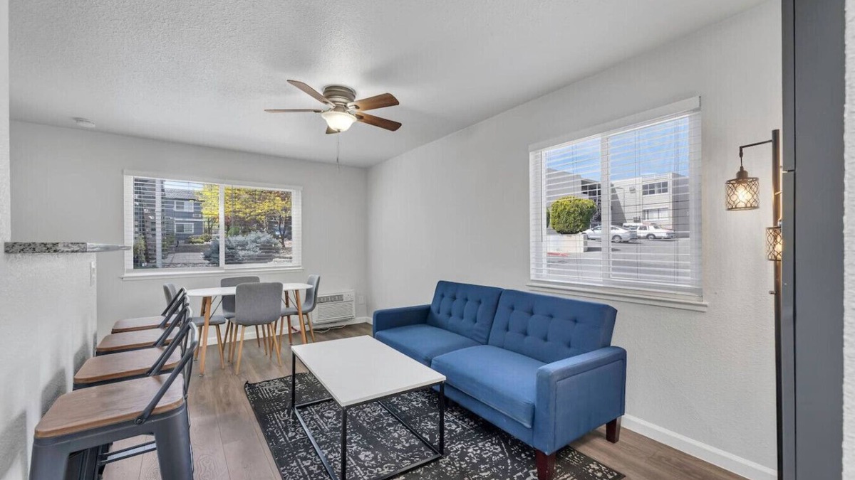 West University Apartment | Prime Location | Near Parks & Downtown