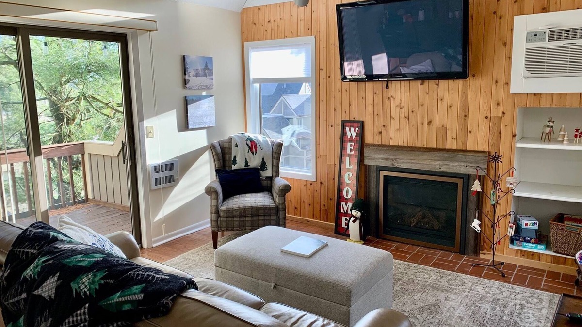 Clymer Condo | Prime Location! Next to Main Lodge, Mountain&Summer Adventures. 3Bed&3Full Bath.